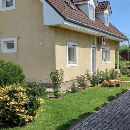 Apartamento Patrik Apartman Siófok Exterior foto